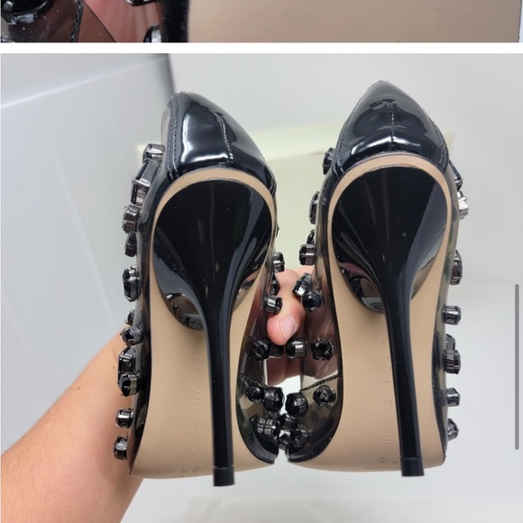 GOOD AMERICAN HEELS (5.5) - Picture 5 of 5